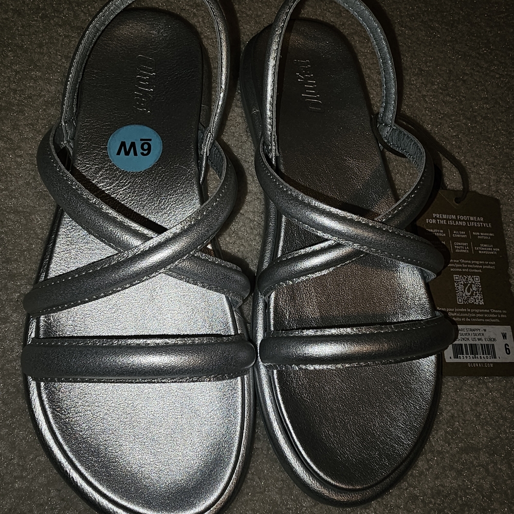 OluKai Metallic Women's Sandals